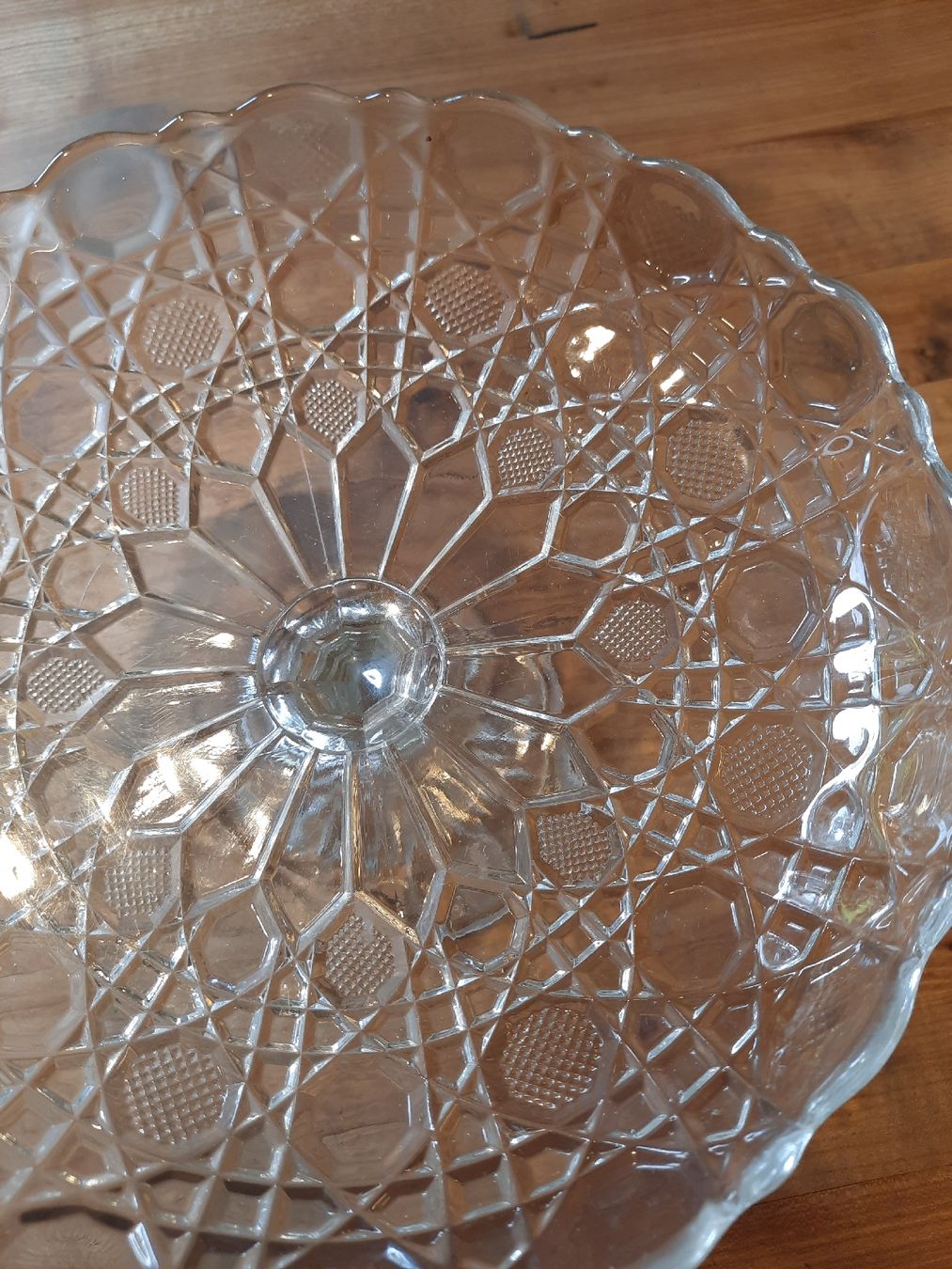 Gläser: GLAS-SCHALE  auf Fuss – Gebraucht aus Busswil BE von balu37 4