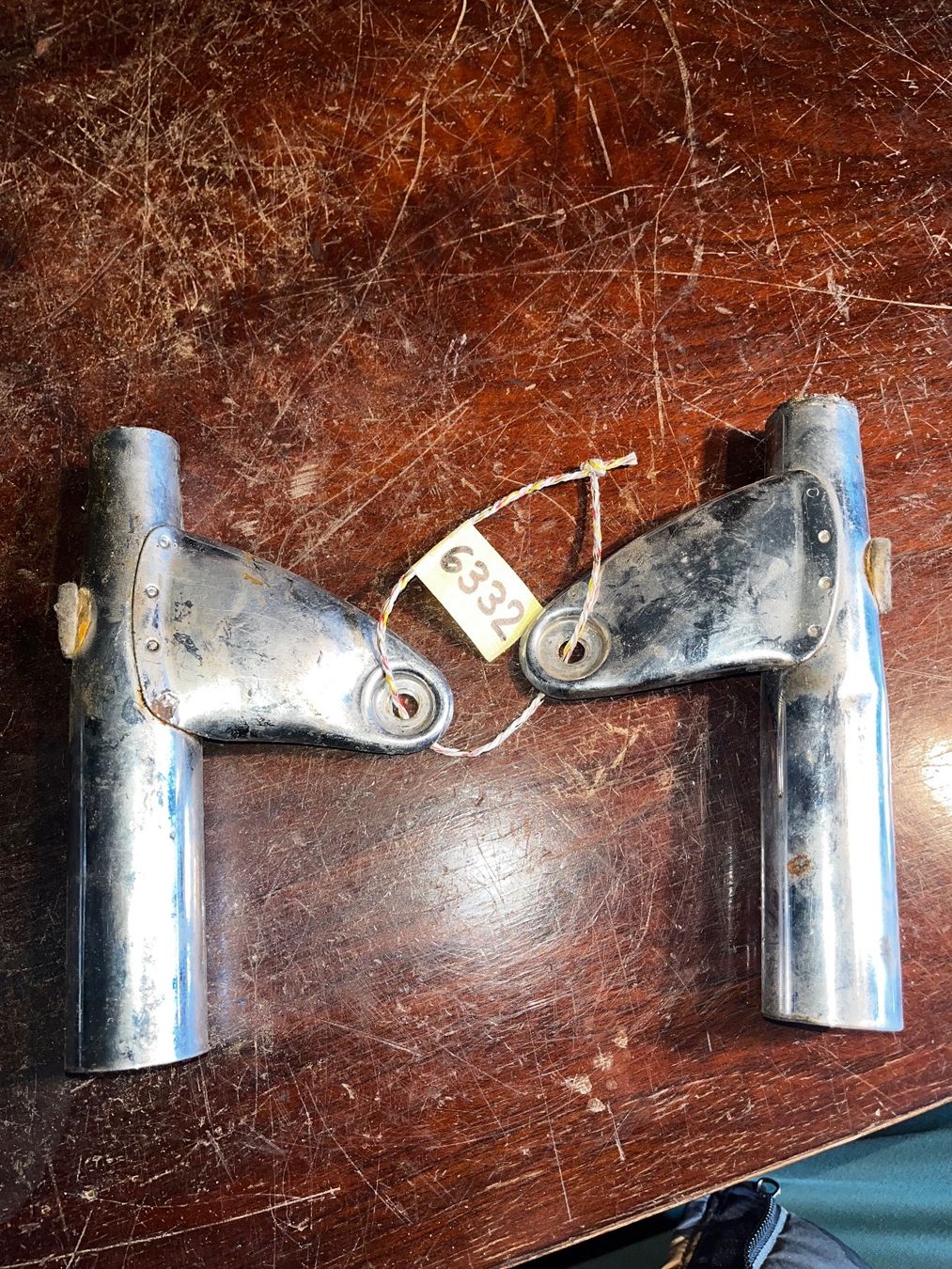 Sachs Parti ricambio per ciclomotori: Sachs Hercules/Rixe Mofa Lampenhalter – Usato da Fahrni b. Thun venduto da berger_tuning34