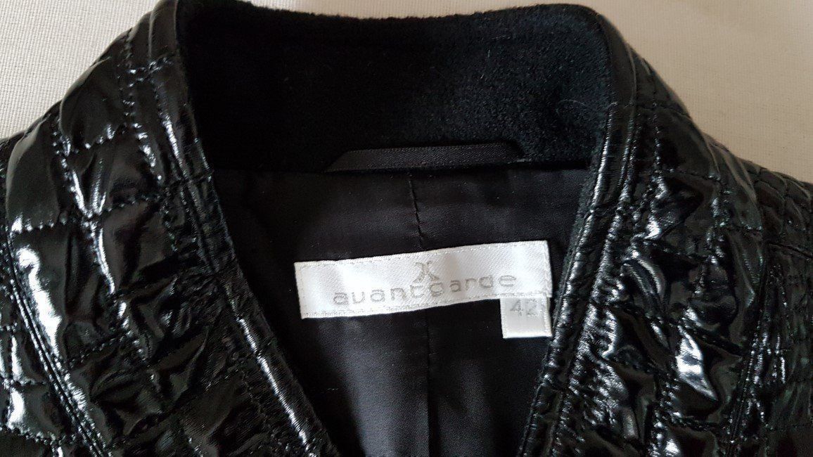 Giacche: stylische Jacke - Avantgarde – Usato da Giswil venduto da online-Brockenhaus 2