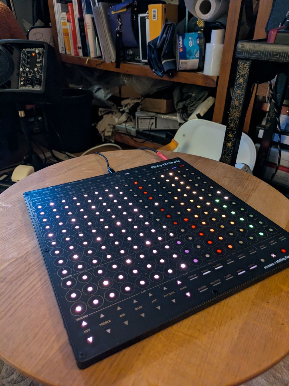 Strumenti musicali: Plinky 12 Chords Neuf  – Nuovo (secondo la descrizione) da Tüscherz-Alfermée venduto da ken130893