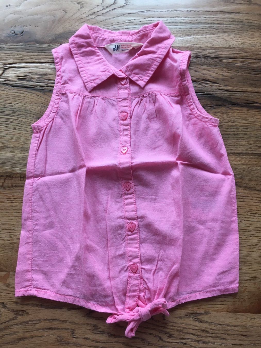 H&M Camicette, T-shirt & Top: Blüsli von H&M, Gr. 110 – Usato da Gossau ZH venduto da Roli1