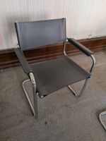 FREISCHWINGER im Bauhaus Stil, ECHTLEDER, grau