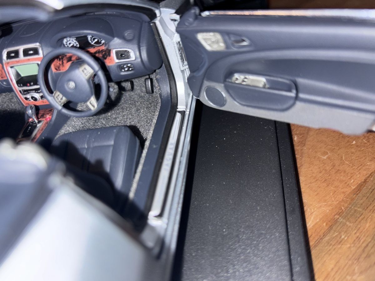 Autoart Modellautos: Autoart Jaguar XK Modellauto 1:18 – Gebraucht aus Glattfelden von Therzog 5