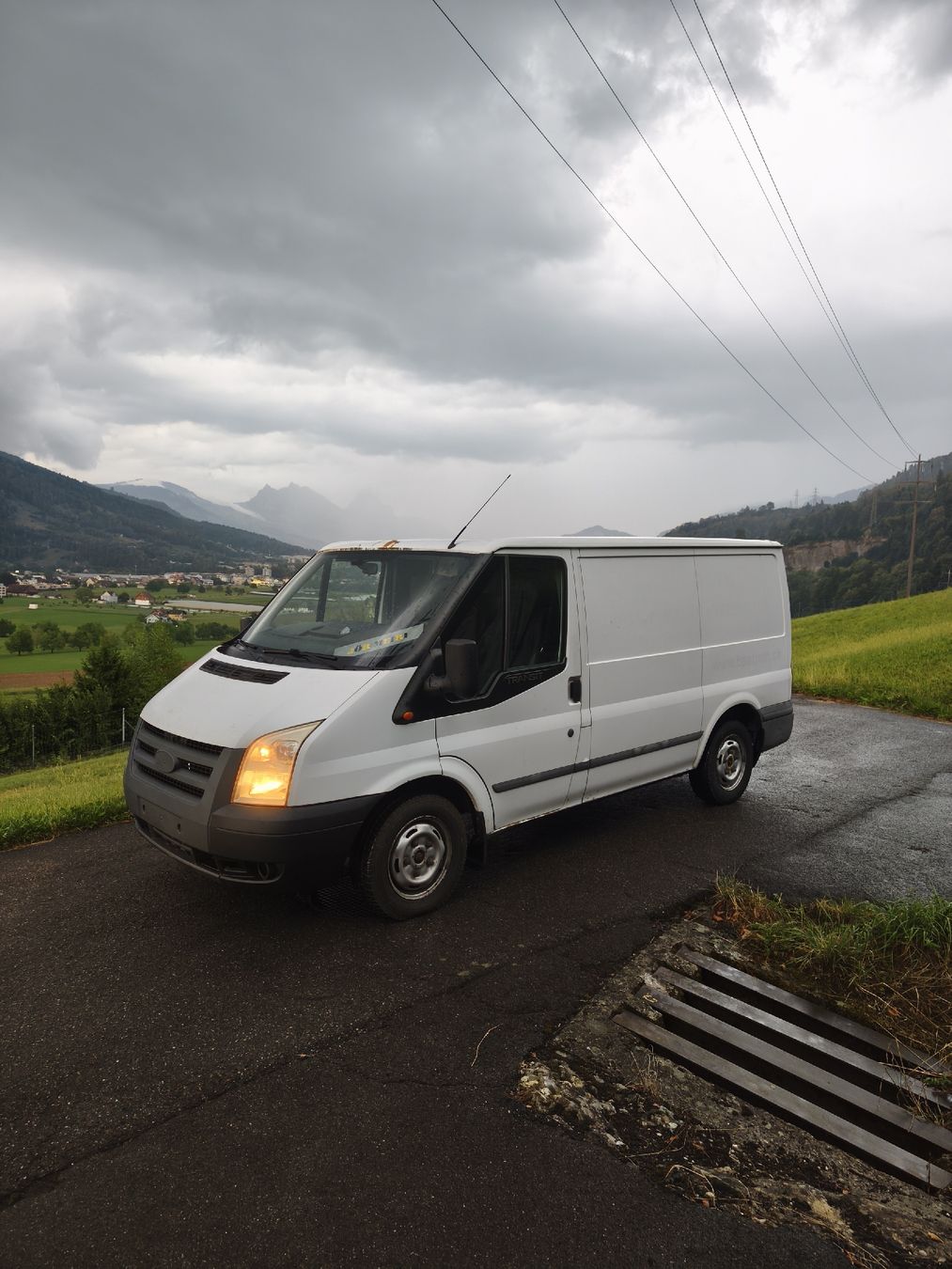 Ford Nutzfahrzeuge: Fort Transit 2011 Werkstattbus – Gebraucht aus Goldau von Daenl_99 2