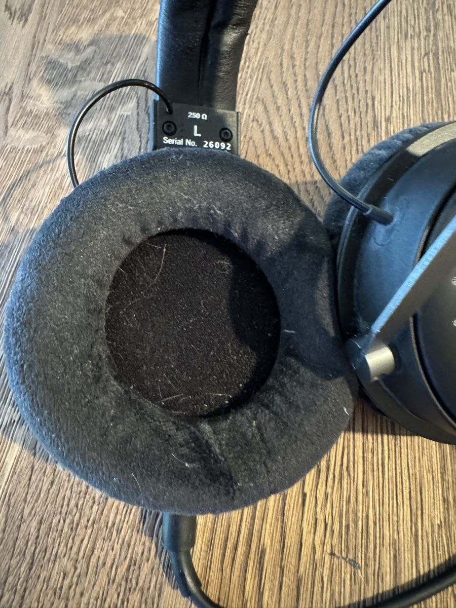 Beyerdynamic Kopfhörer: Beyerdynamic DT 1990 Pro – Gebraucht aus Zürich von rafael.hofmann 2