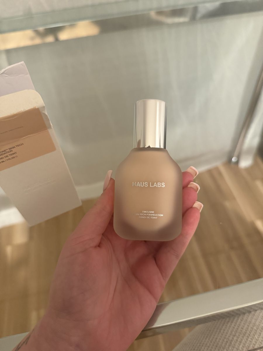 Haus Labs Make-up: Haus Labs Foundation by Lady Gaga 070 – Neu und originalverpackt aus Kreuzlingen von Ben.Lan