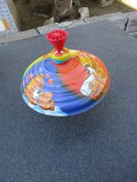 Altes Spielzeug Kreisel hoch ca. 20 cm