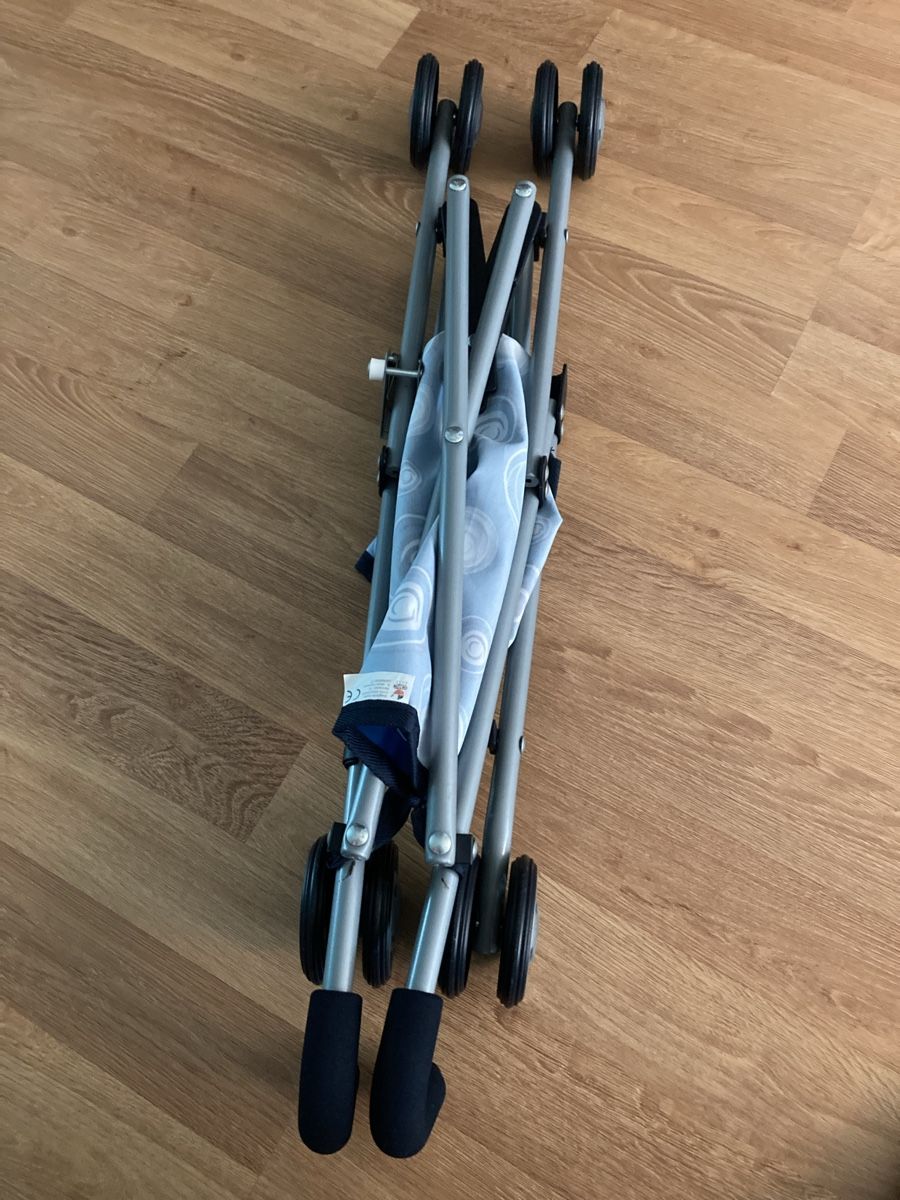 Carrozzine per bambole: Puppen Buggy blau – Usato da Emmenbrücke venduto da JJ_89 5