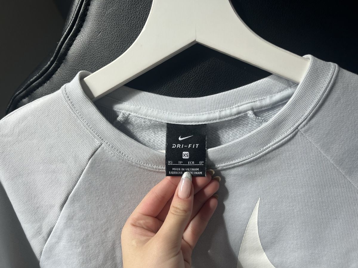 Nike Maglioni & Felpe: Nike Cropped Sweatshirt, size XS, hell blau – Usato da arbon venduto da dar_5blp 2