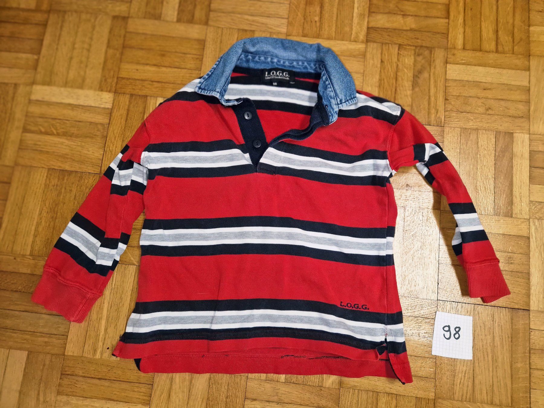 Pullover & Sweatshirts: Pullover 98 – Gebraucht aus Stüsslingen von white_angel86