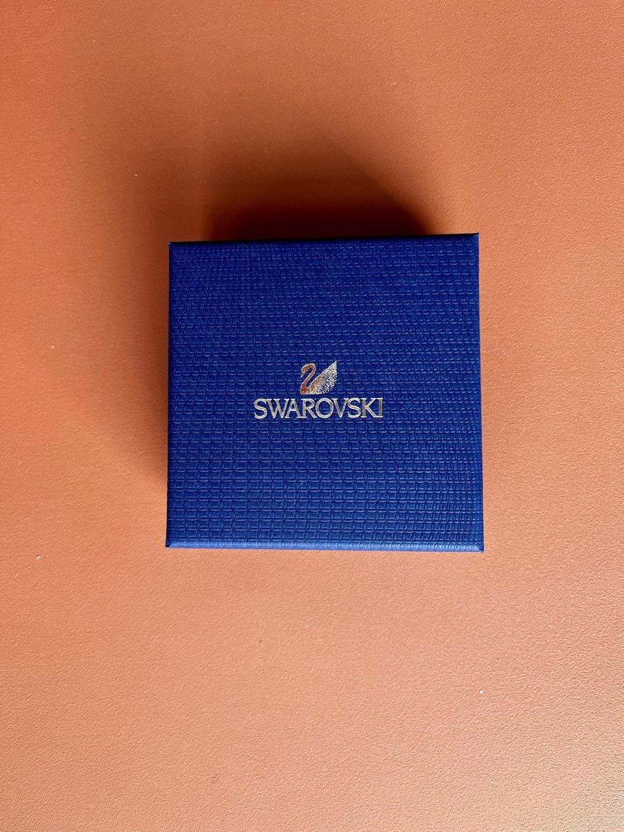Swarovski Orecchini pendenti & Orecchini a lobo: Swarovski Herz-Ohrringe - Neu & originalverpackt – Nuovo e nell'imballaggio originale da Cham venduto da nininanana 3
