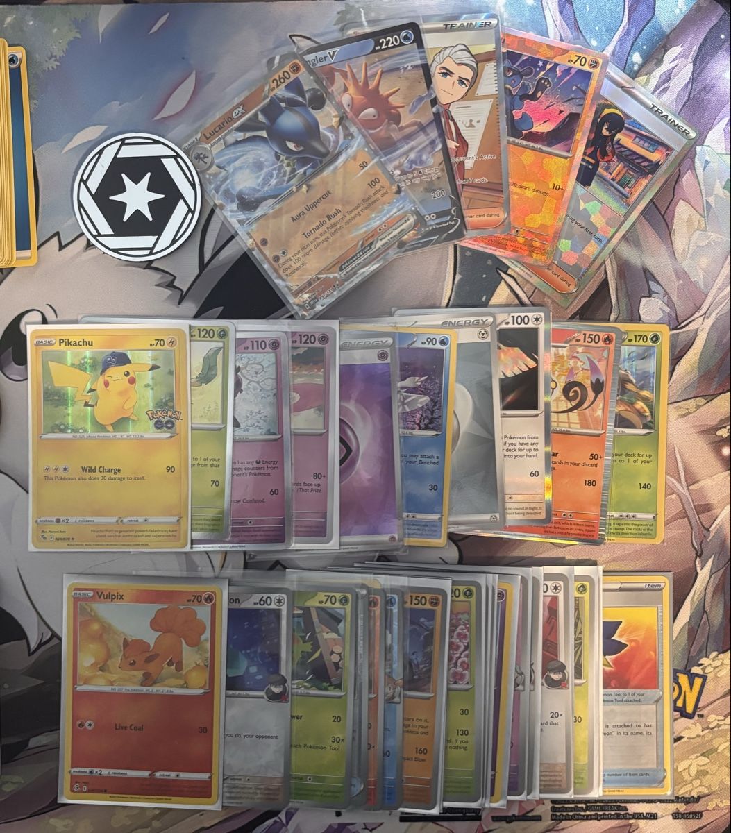 Pokémon Sammelbilder & Trading cards: Pokemon Karten Lot aus verschiedenen Sets – Gebraucht aus Regensdorf von sam_qrg5