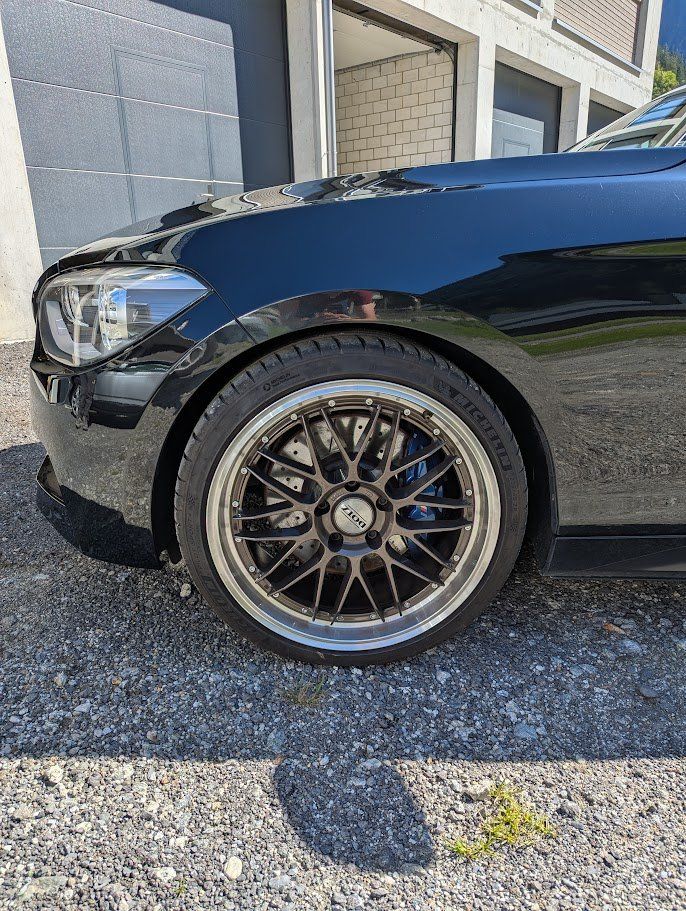 BMW Autos: BMW M135i xDrive – Gebraucht aus Göschenen von Bigfish45 2