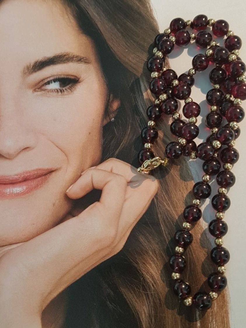 Catenine: Goldkugel - Kette mit Granatsteinen – Nuovo (secondo la descrizione) da Unterägeri venduto da Altgoldschmuck 2
