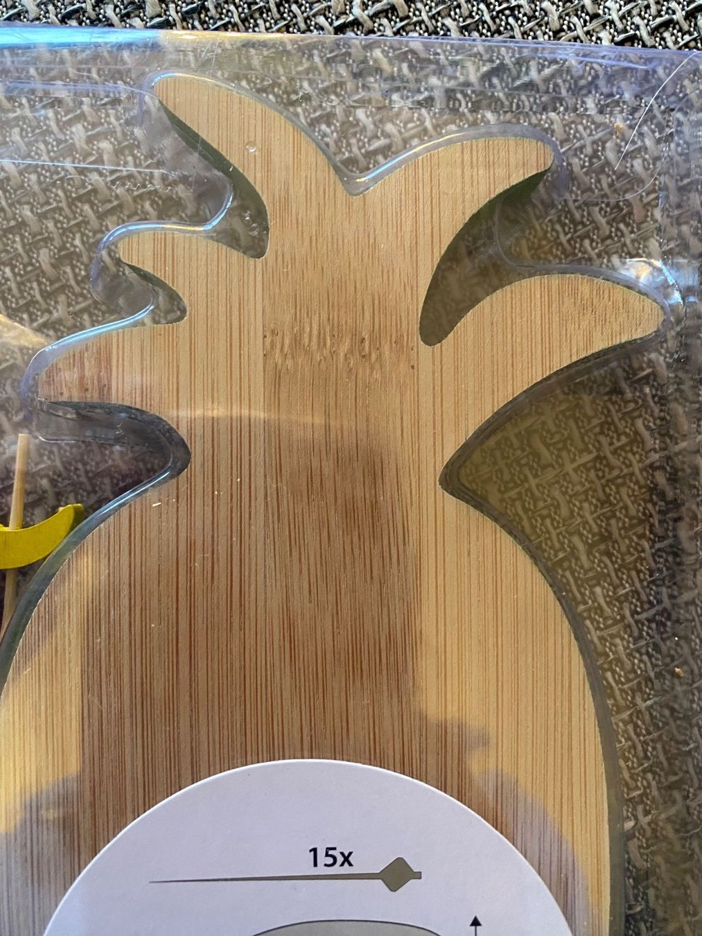 Migros Elettrodomestici da cucina: Apéro-Brett mit Picks in Ananasform / Planchette p. apéritif – Nuovo e nell'imballaggio originale da Gümligen venduto da Farrolito 4