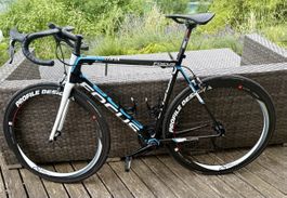 Focus Izalco Max 9.9 Carbon RH 56 – Dura-Ace Di2 – AG2R Team