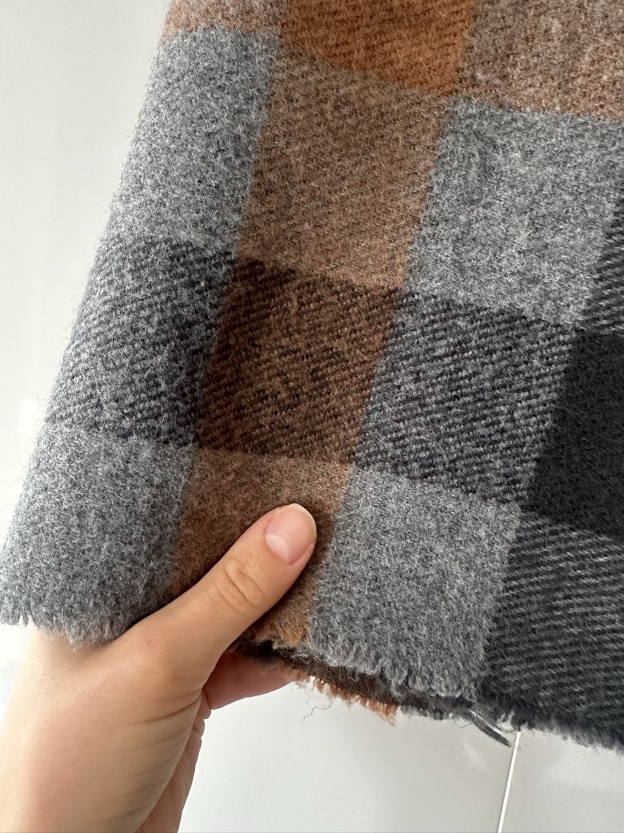 Zara Foulards, Tücher & Schals: Huge warm scarf ZARA – Gebraucht aus Uster von Monika_OB 1