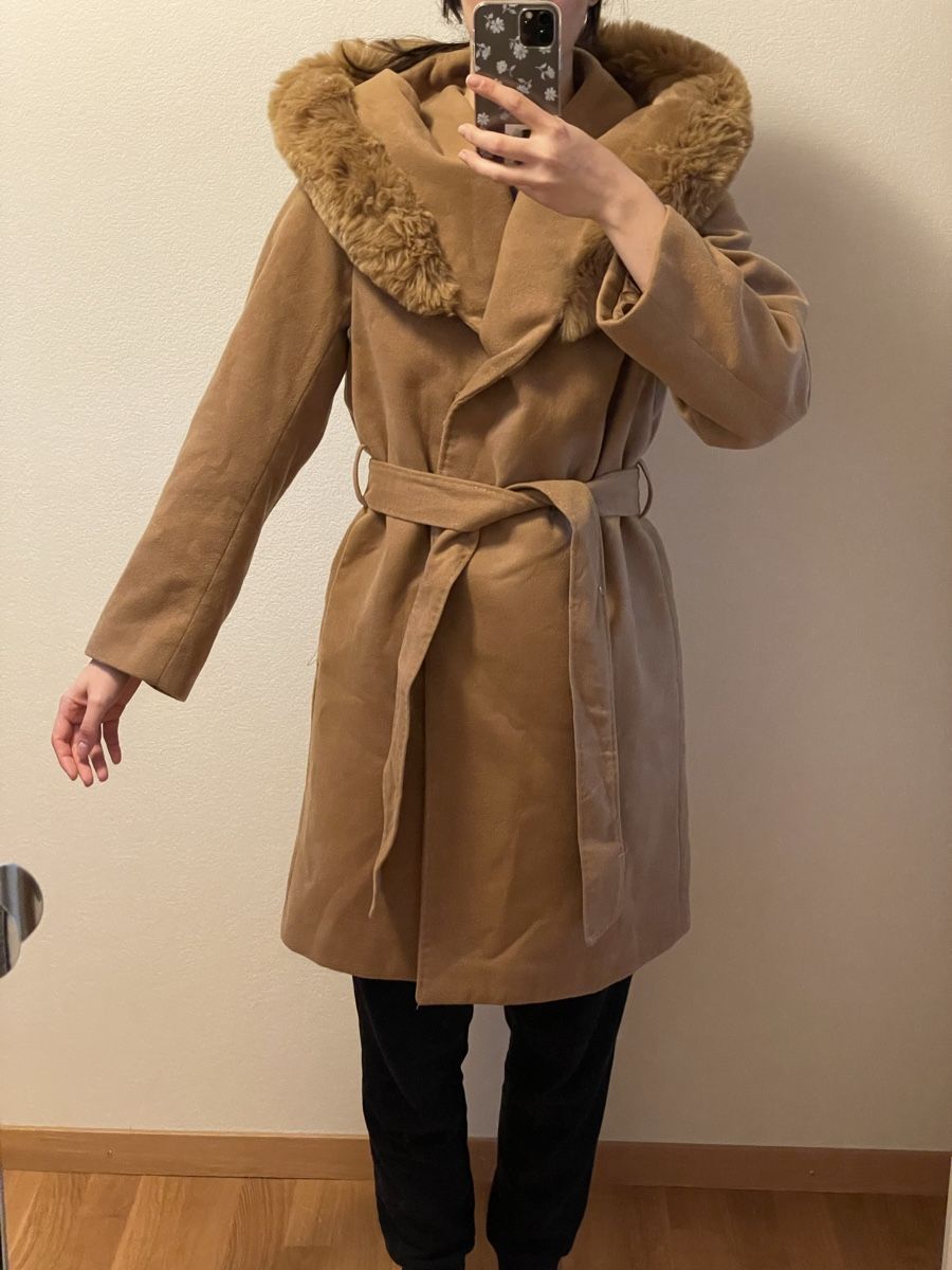 H&M Cappotti: H&M Wintermantel Gr. S – Usato da Stein AG venduto da t050525