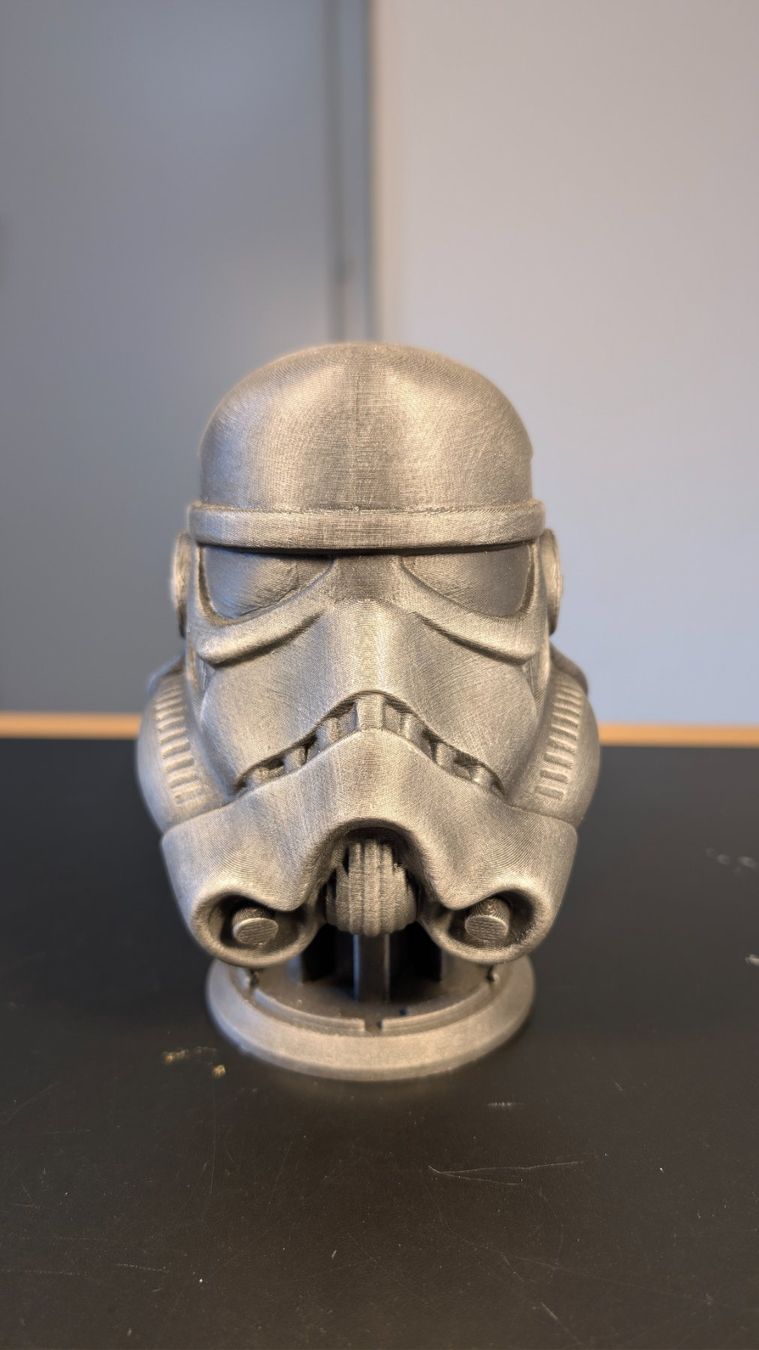 Statuette: Busto Stormtrooper Star Wars 3D dipinto a mano argento – Nuovo (secondo la descrizione) da Roveredo GR venduto da 3D_ZAGA 1