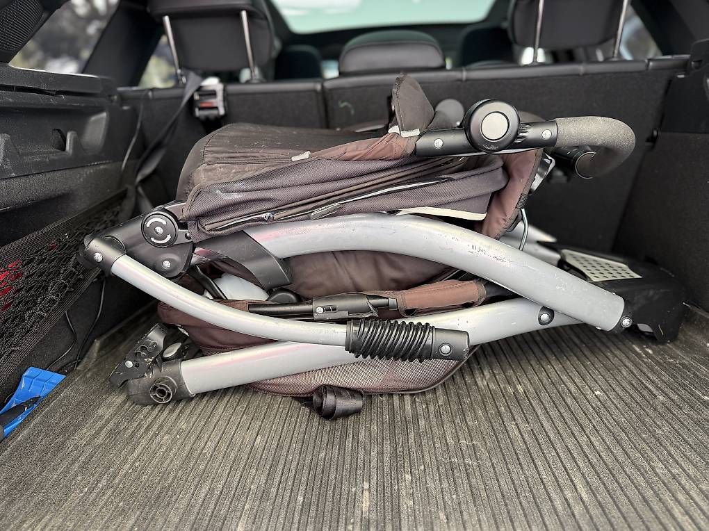 Kinderwagen: Kinderwagen sehr wenig benutzt – Gebraucht aus Kerzers von bergsuechtig 3