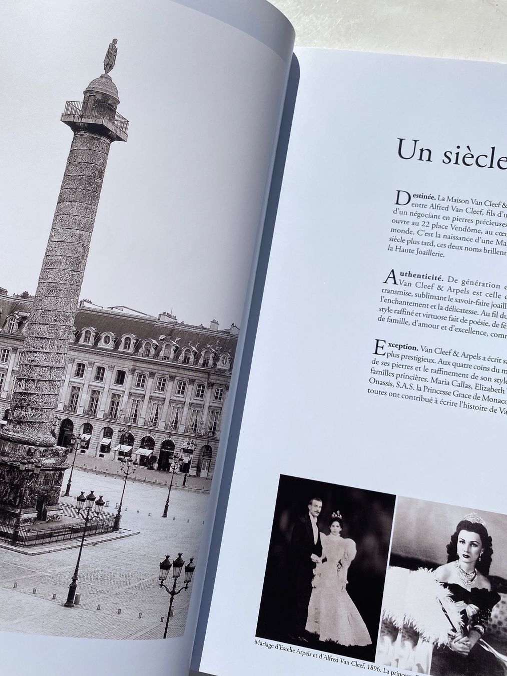 Libri: VAN CLEEF & ARPELS - JOAILLERY - KATALOG- SCHMUCK & UHREN – Usato da Zürich venduto da lesgarcons 4