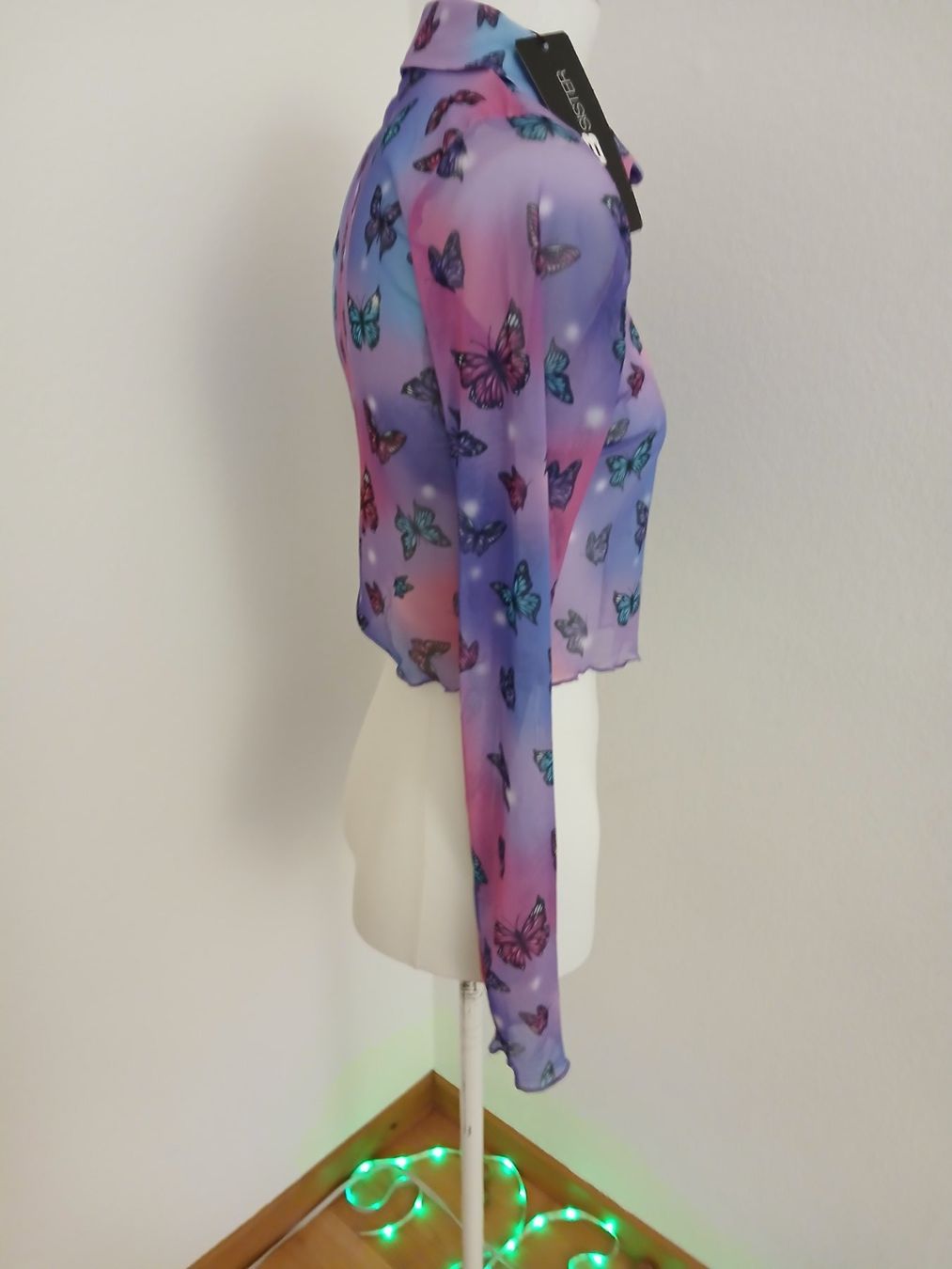Camicette: Trendige Bluse Smetterling Muster Gr S – Nuovo e nell'imballaggio originale da Glattbrugg venduto da hap_8w8v 2