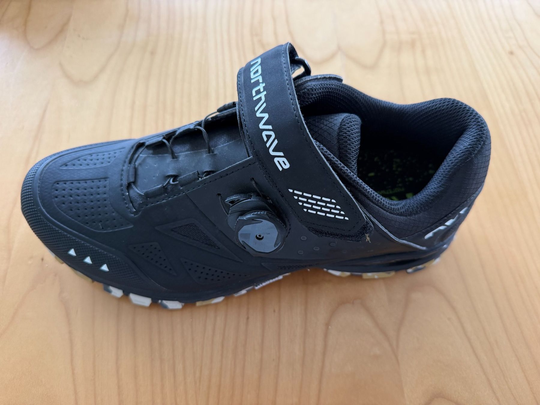 Northwave Scarpe da uomo: MTB Schuhe Northwave (Cleats) – Nuovo (secondo la descrizione) da Stallikon venduto da happytrails 1