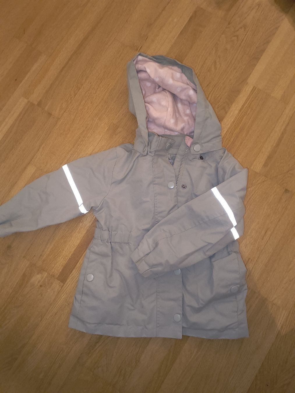 H&M Jacken & Mäntel: Regen windjacke 98 H&M – Gebraucht aus Schliern b. Köniz von yalls
