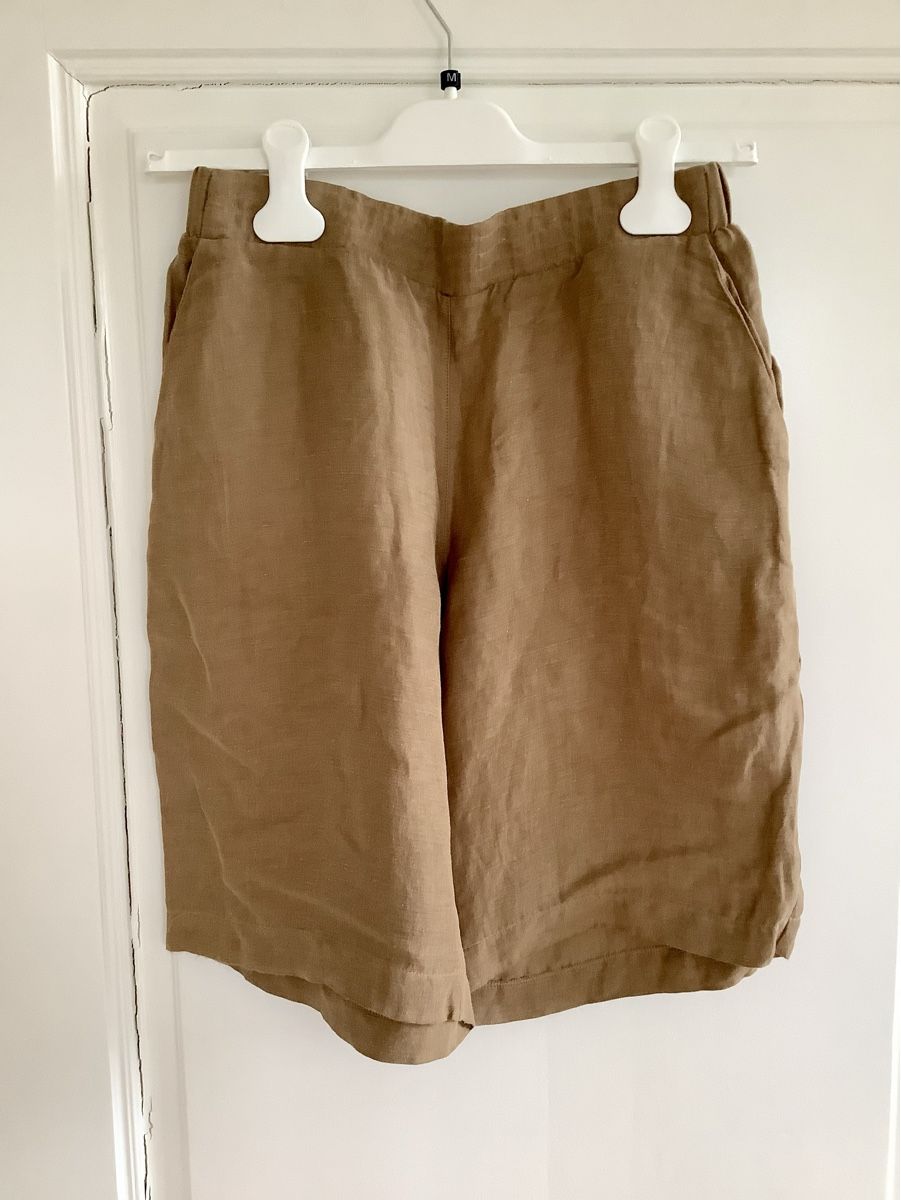 Pantaloni: Hanro chice Bermudas luftig Leinen XS/S – Usato da Stäfa venduto da loveforeverlove