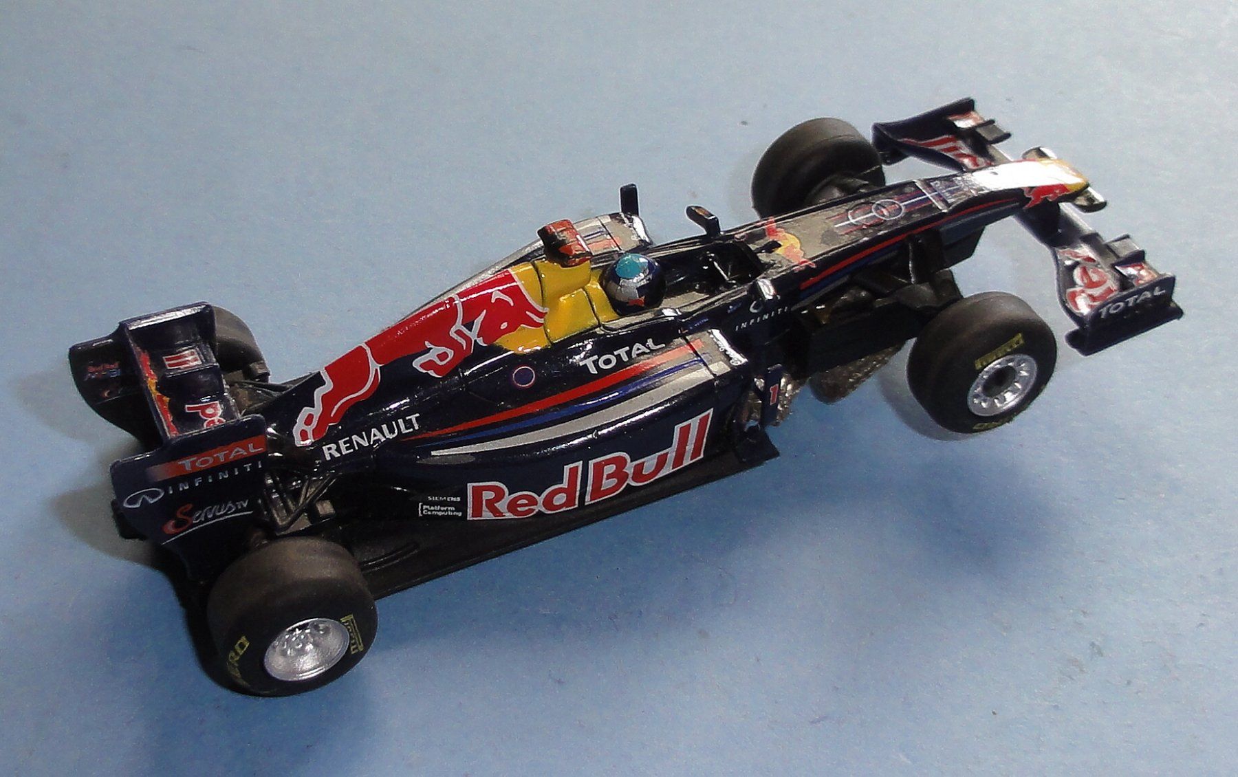 Carrera Piste: Carrera Go - F1 – Usato da Waldenburg venduto da Rcparts 1