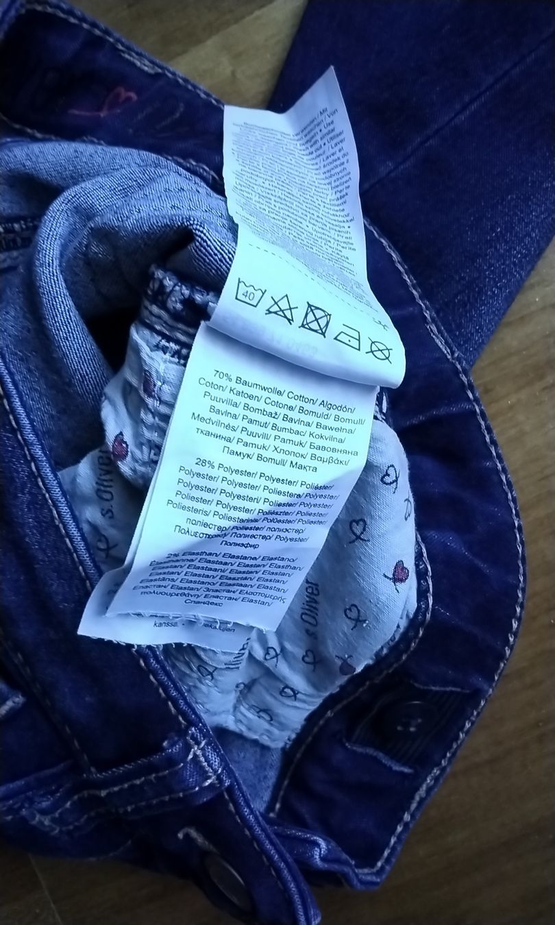 S.Oliver Pantaloni: S.Oliver Jeans, Top Zustand, Grösse 122, Mädchen – Usato da Büren SO venduto da T02rickonSWE 5