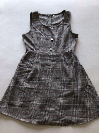 Kleid kariert braun ärmellos Gr. M