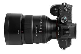 SONY Alpha 7 MK III A7 Kamera + 85mm FE f/1.4 Objektiv