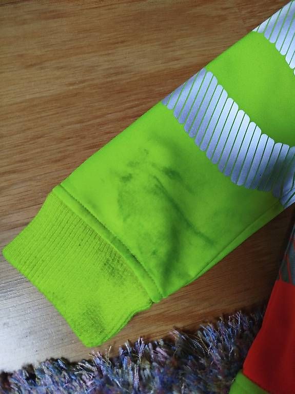 Jacken: Warme Leuchtjacke  Grösse 140 – Gebraucht aus Kriechenwil von 2jossy 1