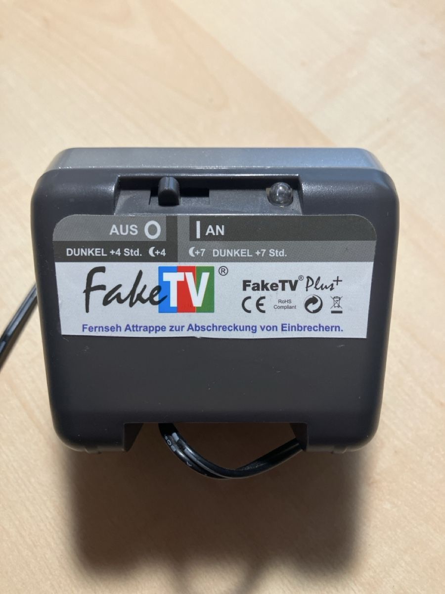 Lampes: FakeTV – D'occasion à Dulliken par Rigi2 1