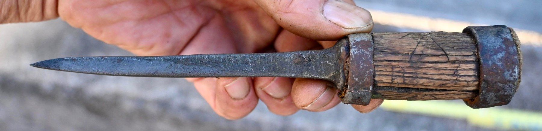 Tutti gli attrezzi: uralter handgemachter Schraubenzieher breite ca. 1cm – Usato da Pfaffhausen venduto da mono_rec 4