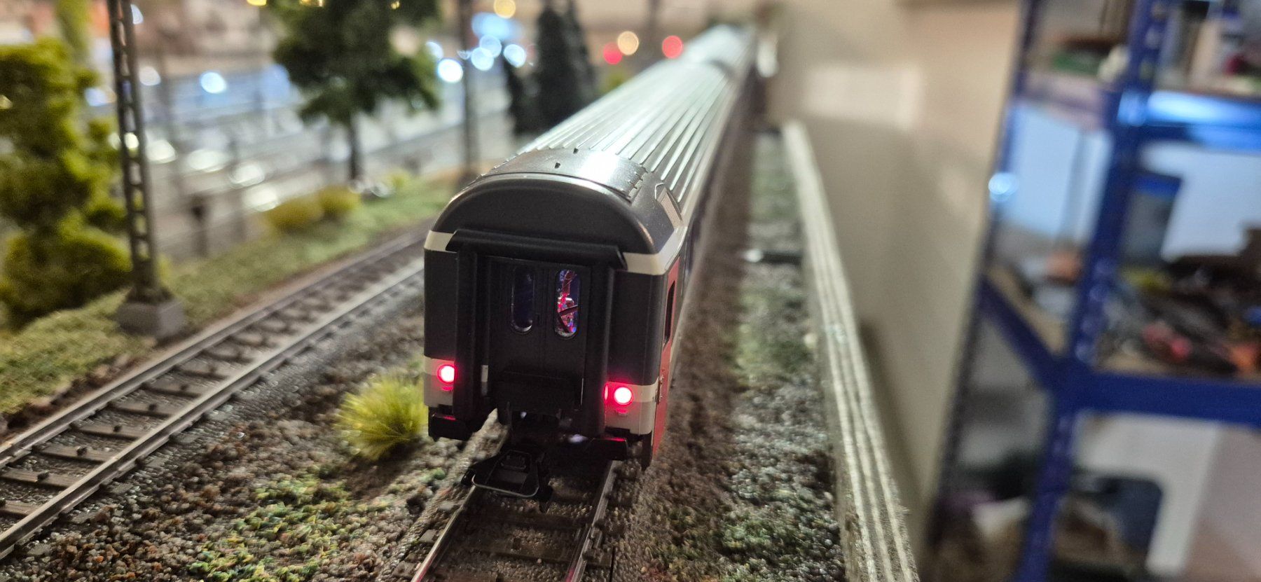 Märklin Modellini di ferrovie: Märklin SBB Schnellzug 5-teilig – Usato da Dübendorf venduto da Aki1965 4