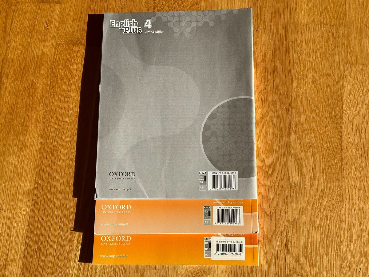 Bücher: English Plus, Workbook 4. OXFORD. New. – Neu und originalverpackt aus Uster von ustemer 1