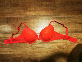 Roter Spitzen BH, Grösse 75C - für den Sommer!