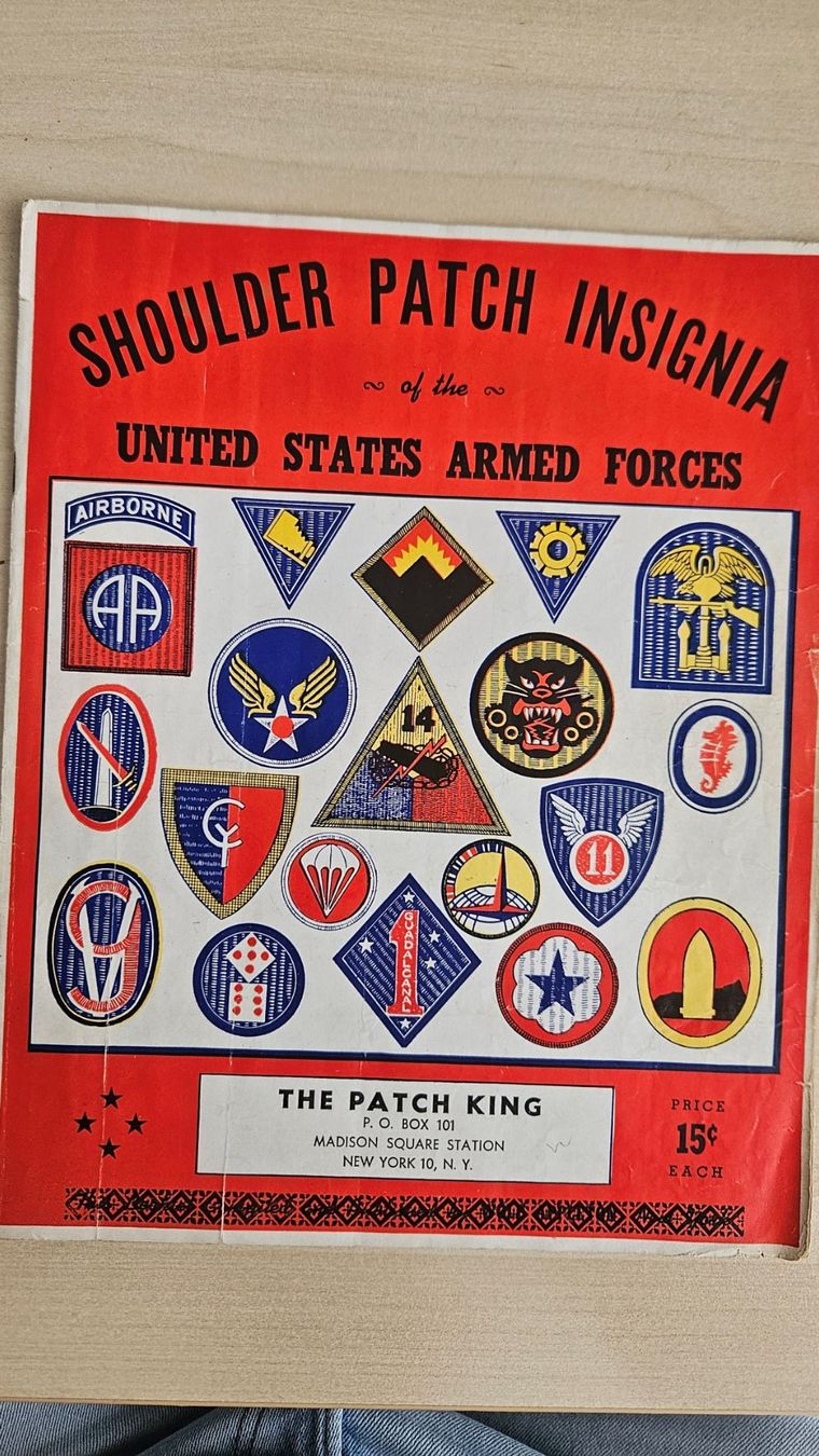 Livres: Original US Army Patch Katalog "Shoulder Patch Insignia" – D'occasion à Zofingen par Phil68