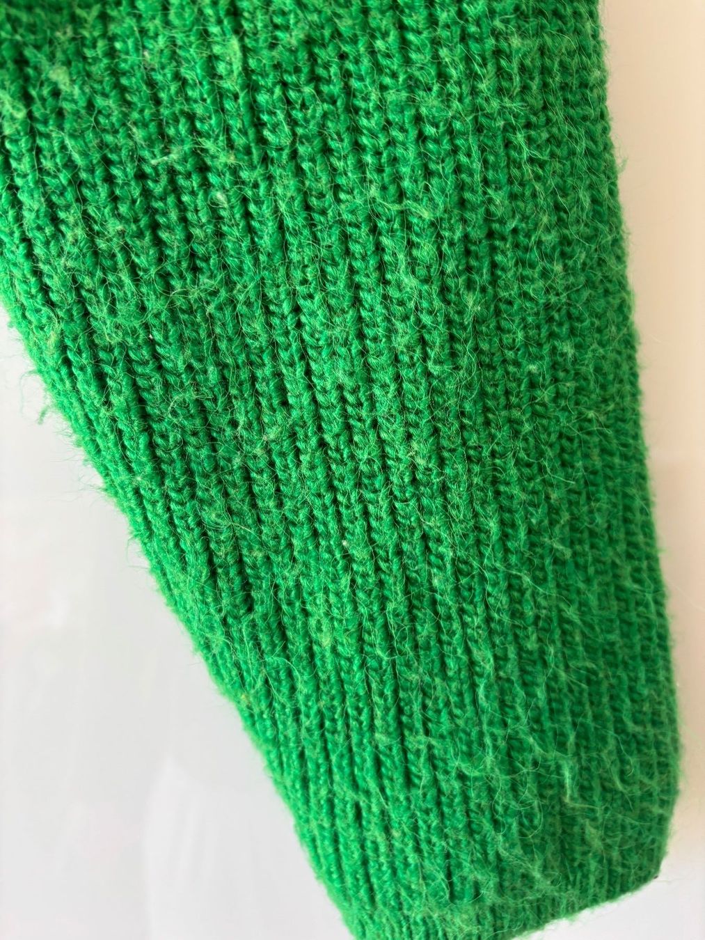 Mango Giacche: MANGO grüner Strickcardigan Gr. S – Usato da Zürich venduto da missmodernage 3