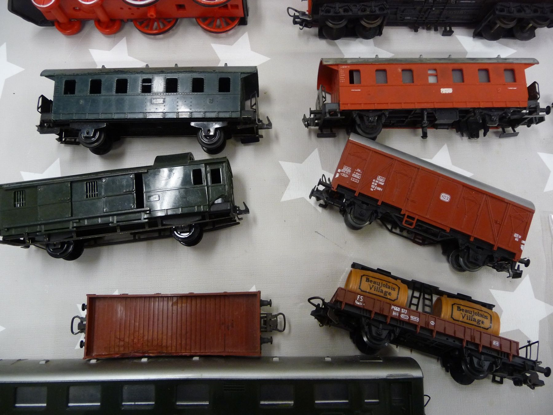 Modellini di ferrovie: Eisenbahnwagon Wagon DEFEKT – Difettoso da Rafz venduto da Powacaddy 2