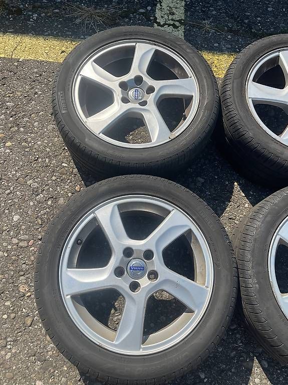 Volvo Cerchioni: Alufelgen VOLVO V60-S60 17" – Usato da Bülach venduto da Nbosshard 1