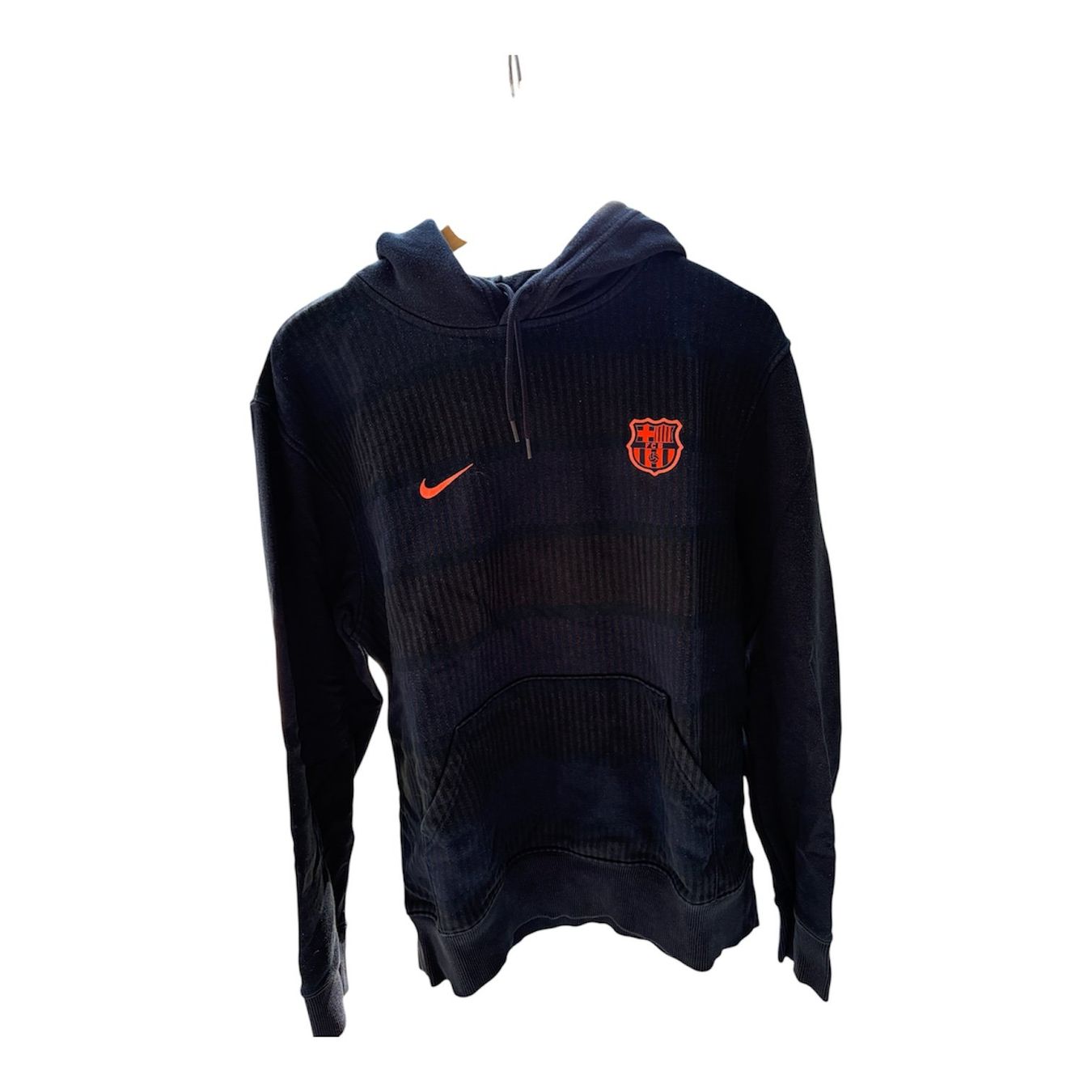 FC Barcelona Pullover & Sweatshirts: Pull à capuche FC Barcelona – Gebraucht aus Genève von kevinjaquemet