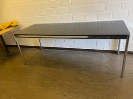 USM Haller Tisch