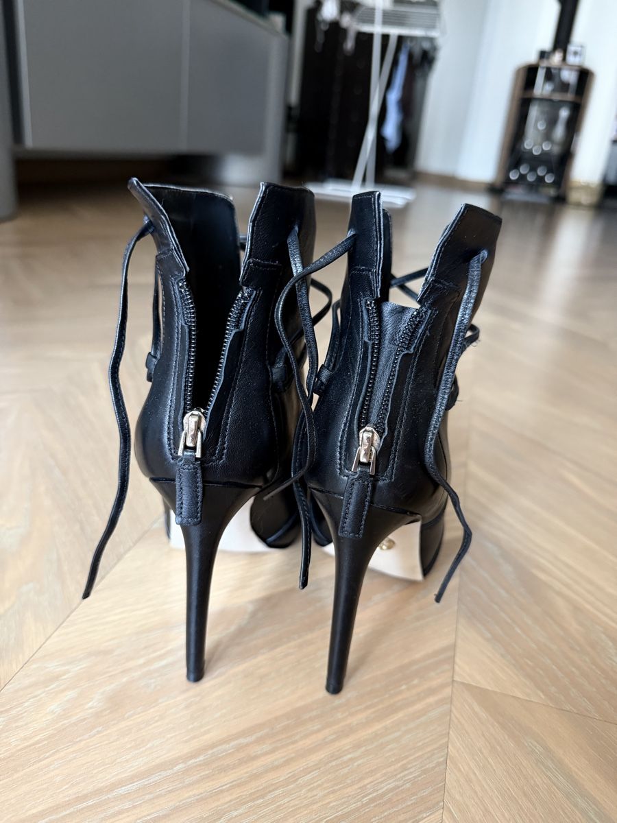 Guess Damenschuhe: Guess Leder Stiefeletten schwarz Groesse 37 – Gebraucht aus Luzern von avi_5cpl 8