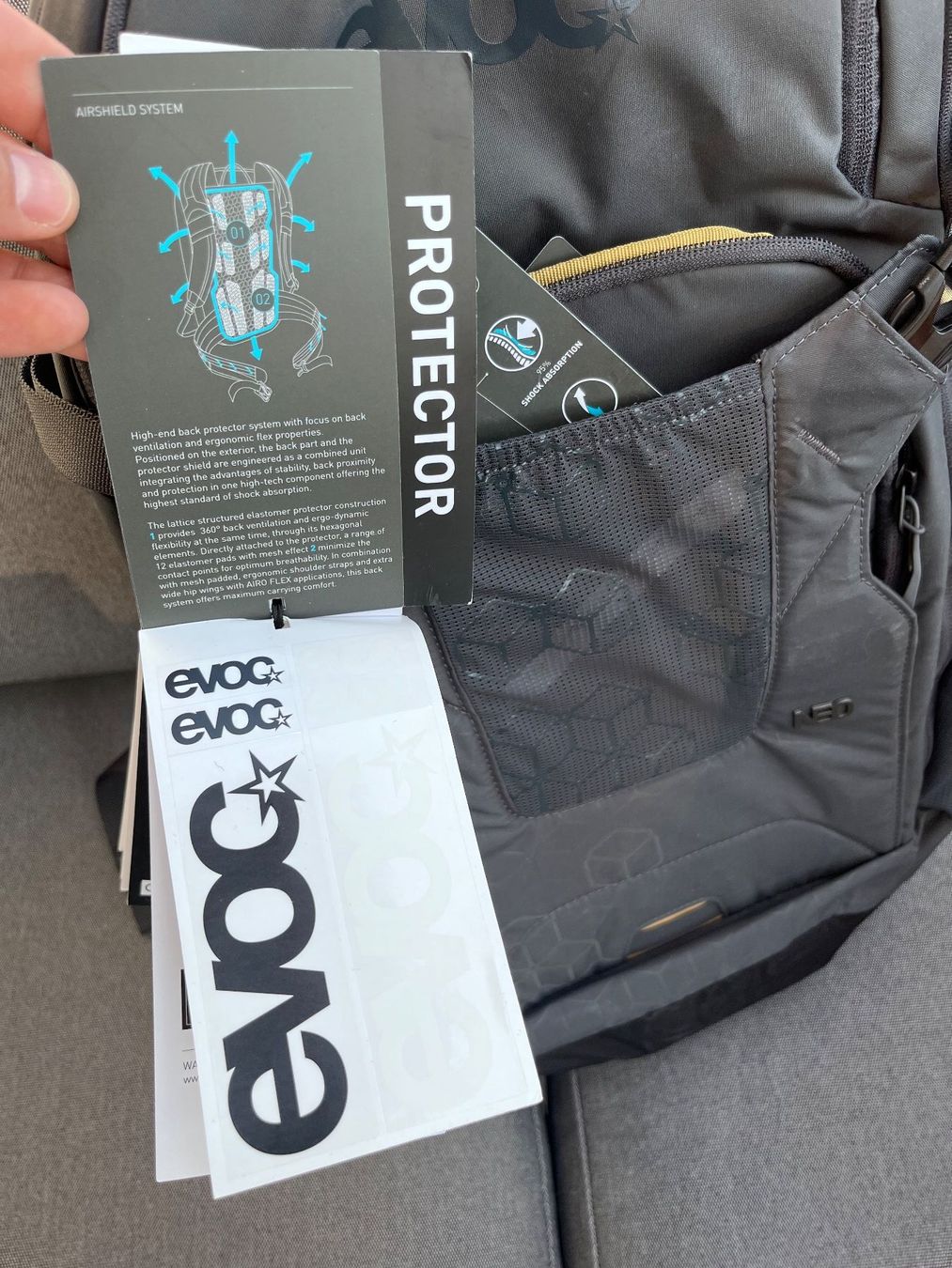 Evoc Sacs à dos: Evoc Neo 16 l – Neuf avec emballage d'origine à Pontresina par ste_5mly 9
