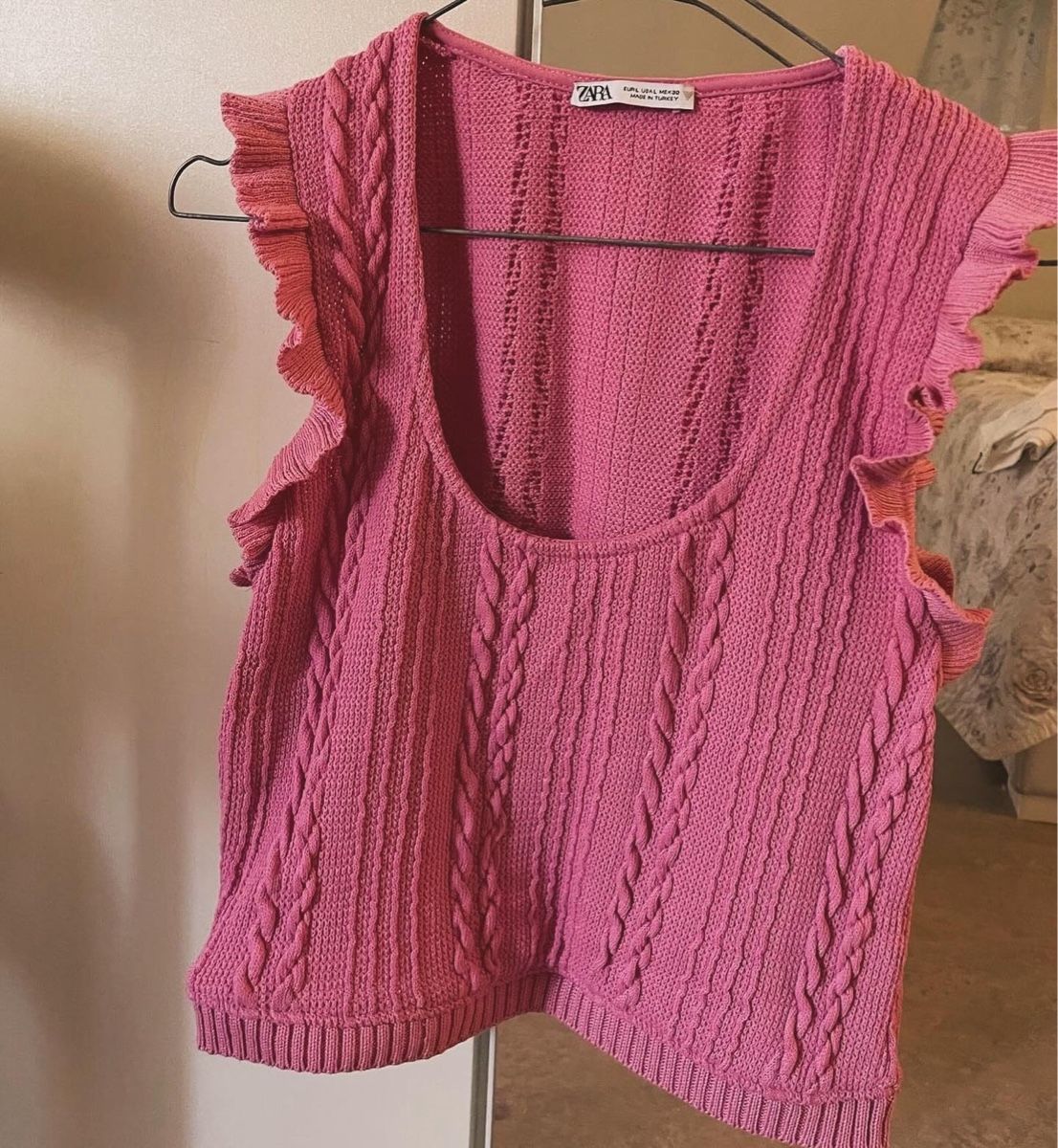 Zara T-shirt: Zara shirt – Nuovo e nell'imballaggio originale da Opfikon venduto da MabelCouture