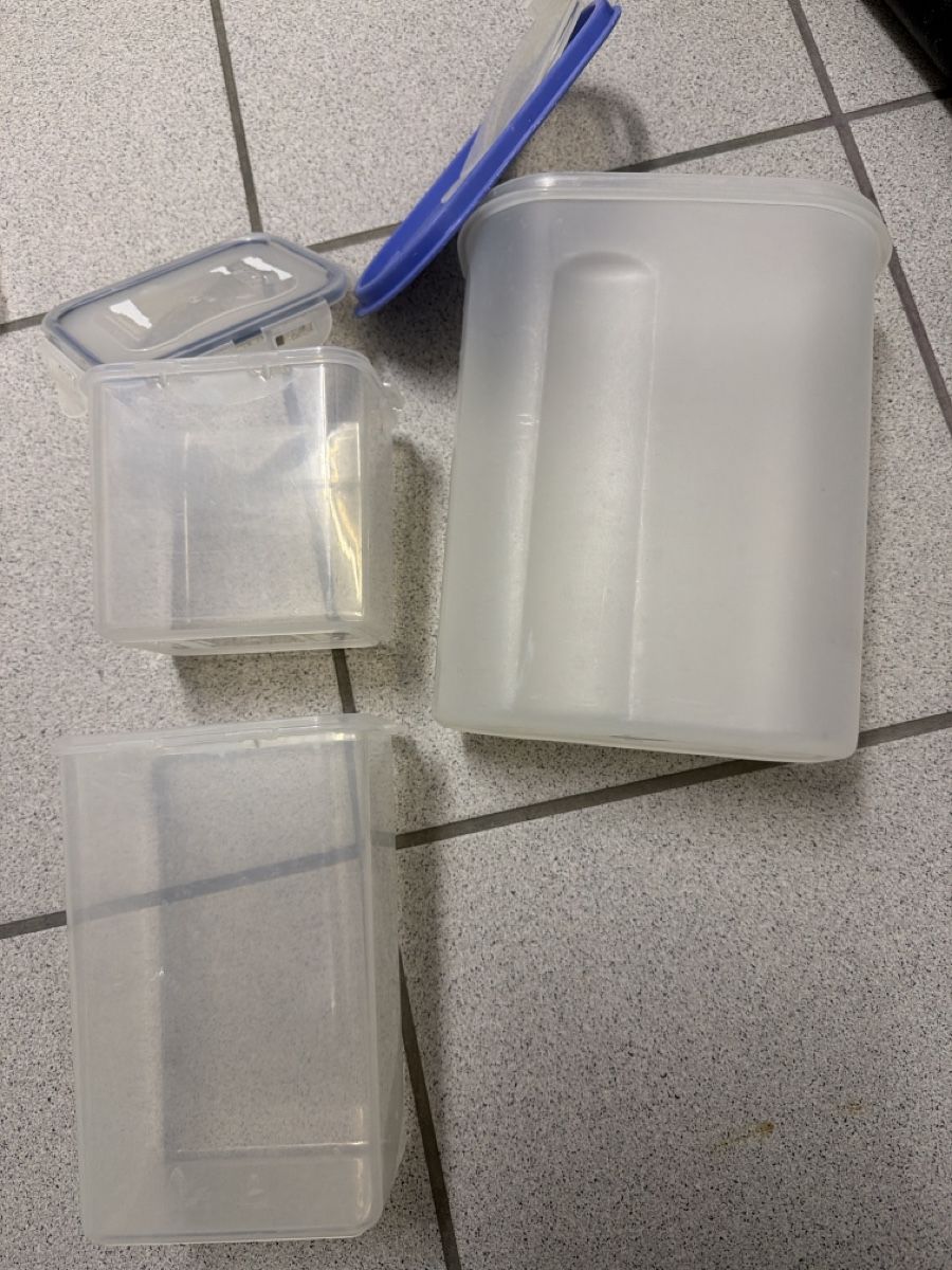 Contenitori & Simili: Tupperware Set, div. Grössen, ideal für Picknick! – Usato da Weggis venduto da Doris 1
