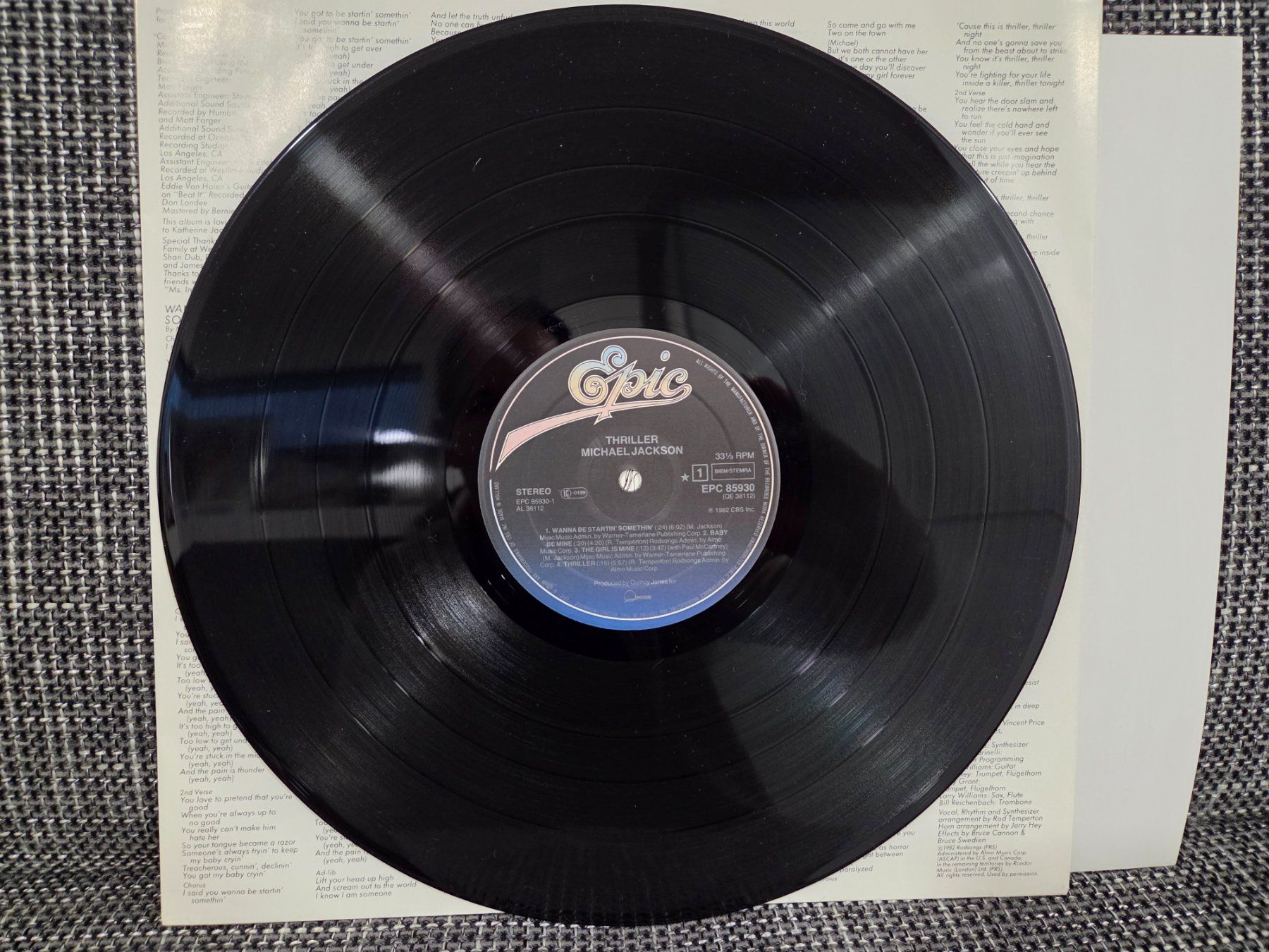 Schallplatten: Michael Jackson Thriller LP Topzustand – Gebraucht aus Stetten SH von ExtremMIB 6